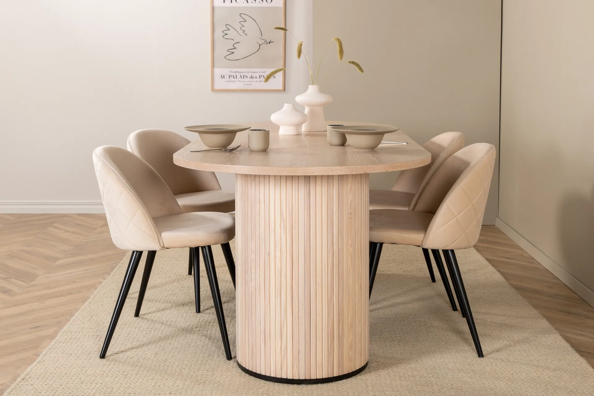 Bianca Matgrupp 200 cm Oval med 4 Velvet stolar