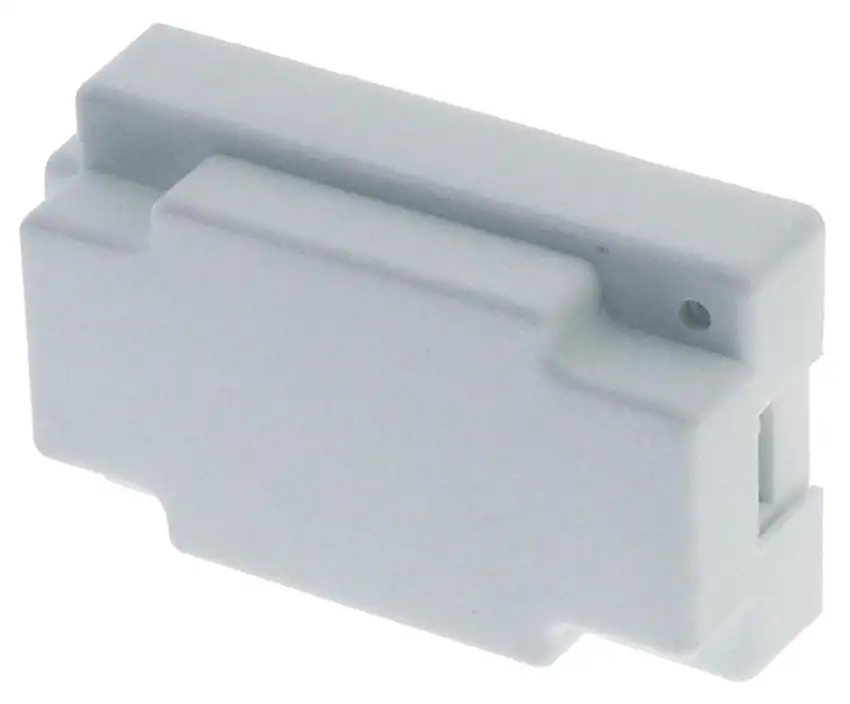 Anslutningsruta 4 -poler L 90 mm W 52 mm h 28 mm med stam