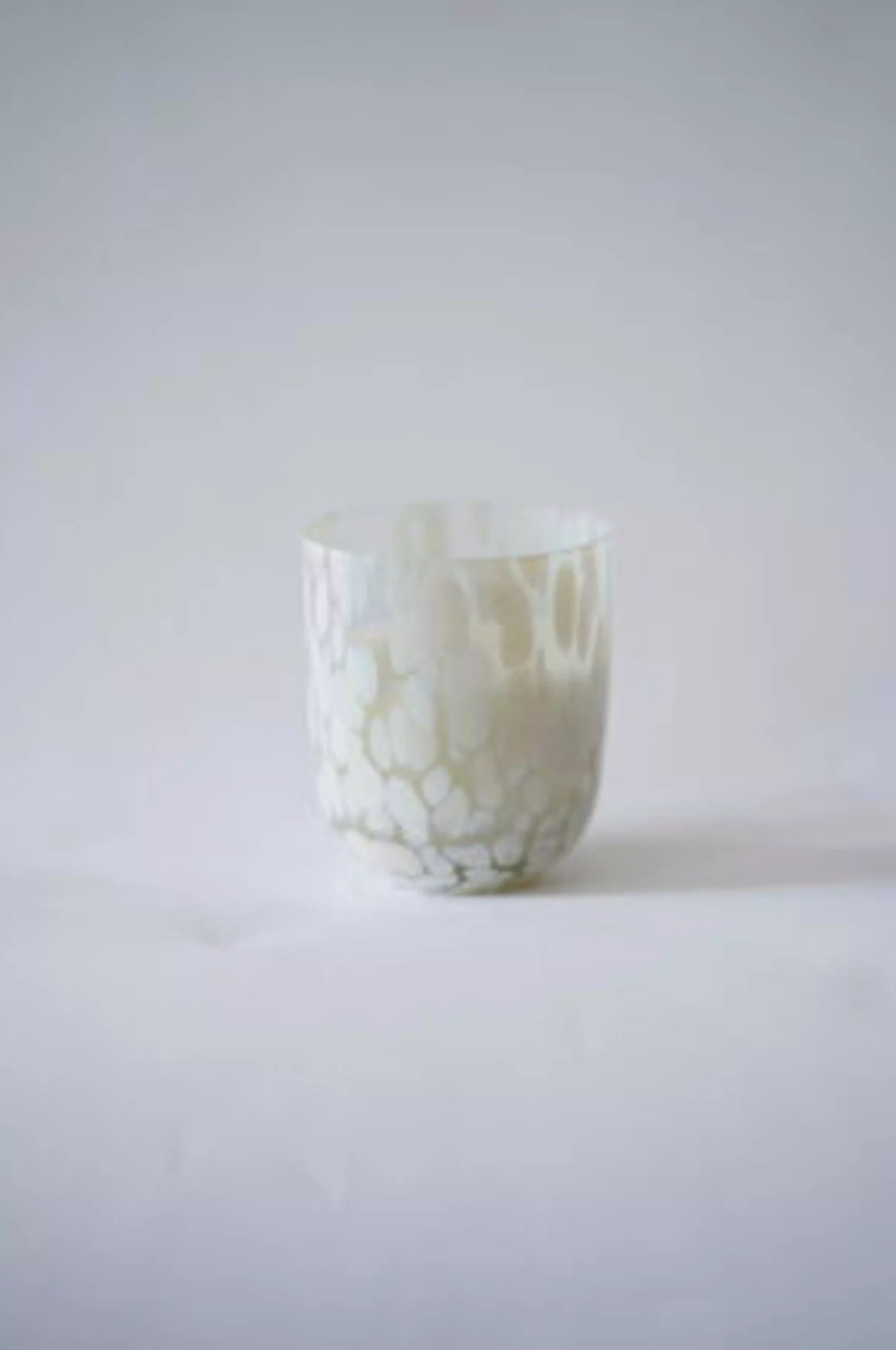 Doftljus Baby Oyster White